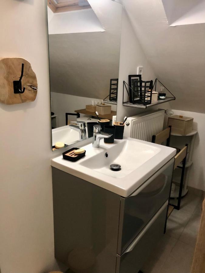 Chambre Double Avec Salle De Bain Privative Осер Экстерьер фото